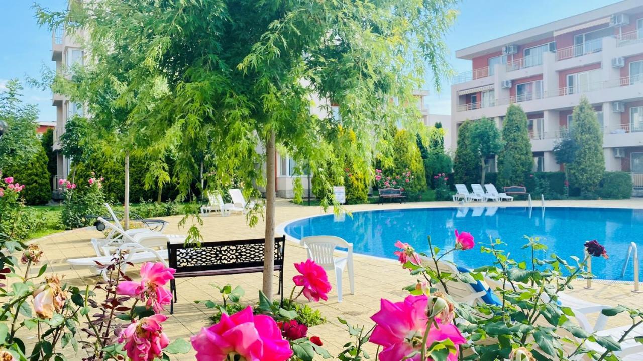 Bratanov Sunny Beach Apartment Экстерьер фото